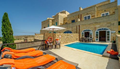 Four-Bedroom Holiday Home