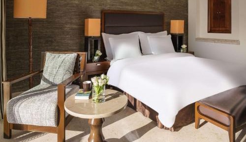 Premium King Room with Sea View
