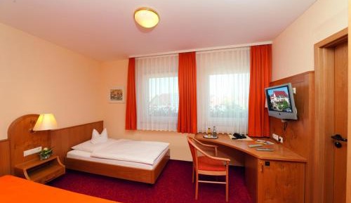 Standard Single Room