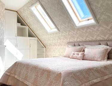 Deluxe Double or Twin Room with Mountain View