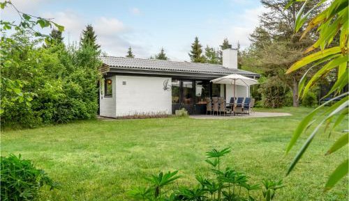 Two-Bedroom Holiday Home