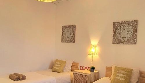 Deluxe Twin Room