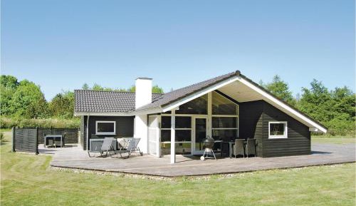 Four-Bedroom Holiday Home