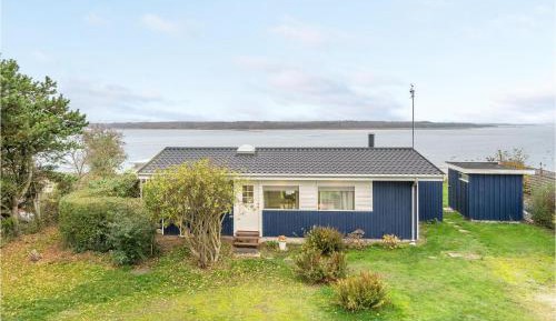 Two-Bedroom Holiday Home