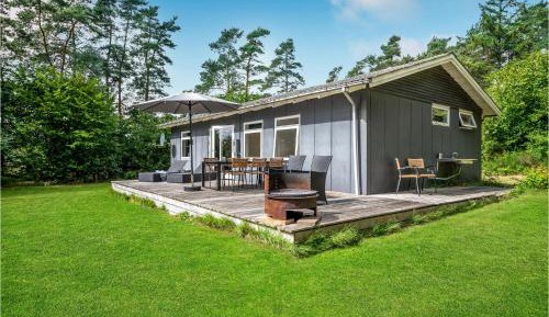 Three-Bedroom Holiday Home 
