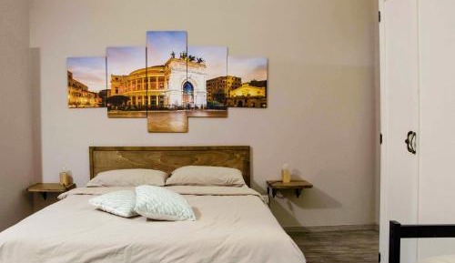 Deluxe Double Room (2 Adults + 1 Child)