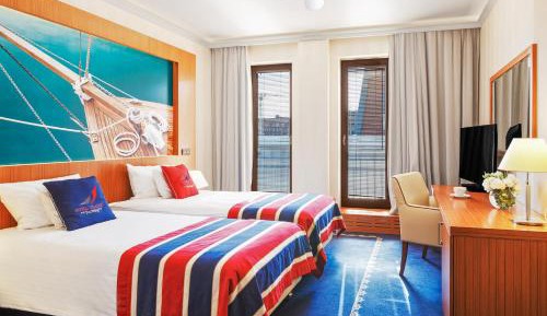 Business Twin Room - 4 Stars