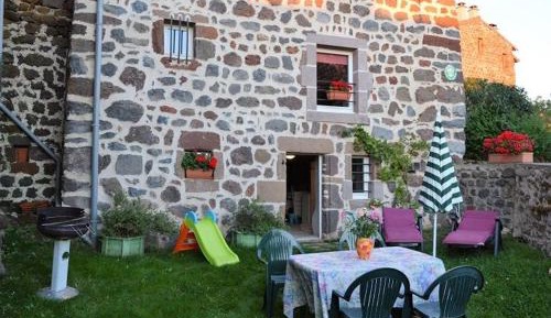Holiday Home (4 Adults)