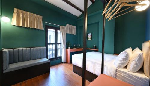 Deluxe Double Room with Shower
