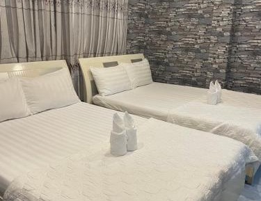 Deluxe Double or Twin Room with Balcony