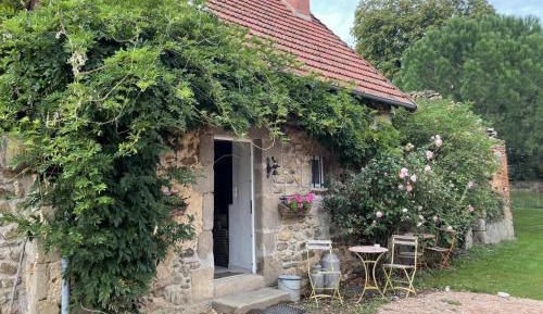 Holiday Home (4 Adults)