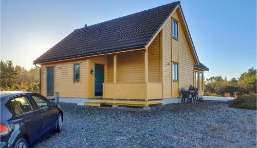 Four-Bedroom Holiday Home