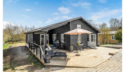 Three-Bedroom Holiday Home 