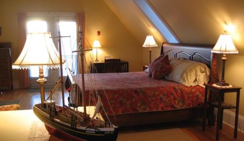 Superior King Suite