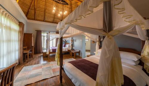 Twin Room with Balcony