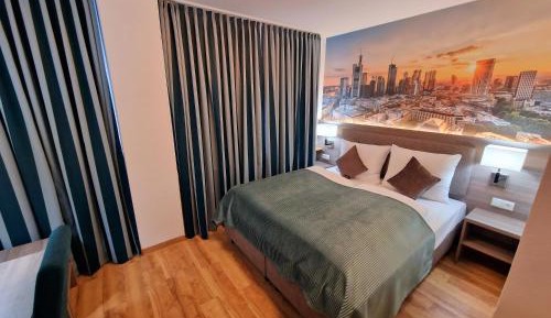 Double or Twin Room with Shower