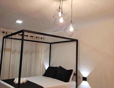 Queen Suite