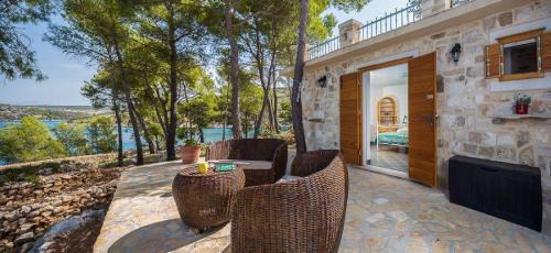 One-Bedroom Holiday Home
