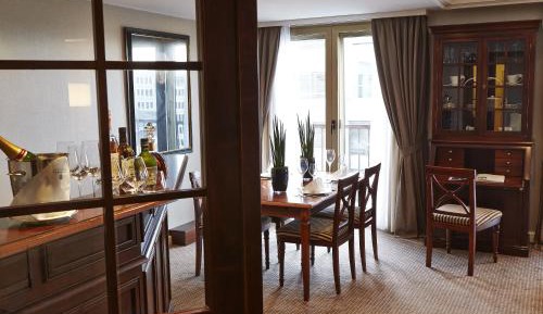 Executive Suite