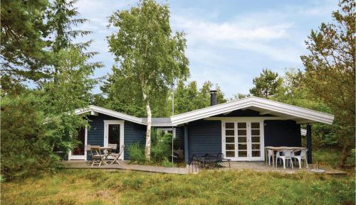 Three-Bedroom Holiday Home 
