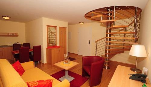 Apartment - Split Level