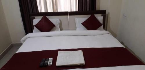 Double or Twin Room with Private Bathroom