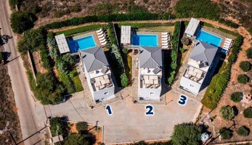 Three-Bedroom Villa with Pool & Sea View (ONE)