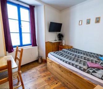 Deluxe Double Room with Shower