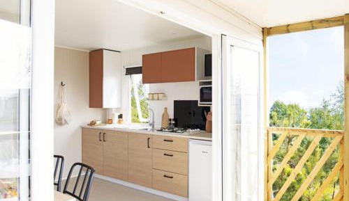 Mobile Home with terrace