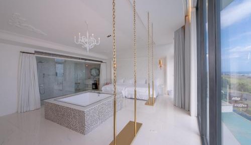 Standard Twin Room with Sea View