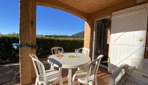 Apartment (5 Adults)
