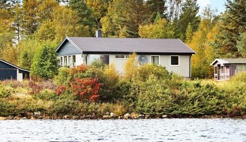 Five-Bedroom Holiday Home