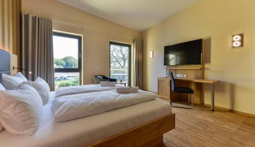 Large Double Room