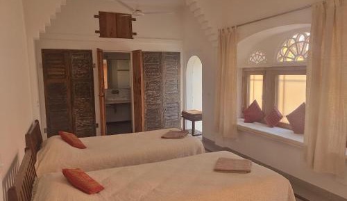 Deluxe Double or Twin Room