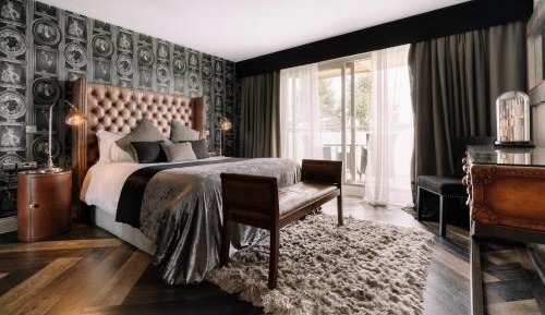 Valley Suite