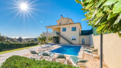 Villa with Sea View