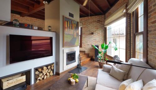 One-Bedroom House