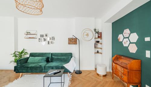 Studio with Balcony