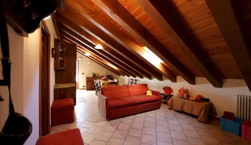 Two-Bedroom Apartment with Balcony (6 Adults) - Attic