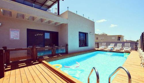 Deluxe Villa