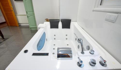 Two-Bedroom Suite with Jacuzzi