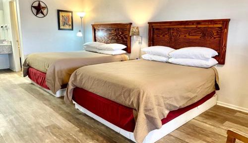 Queen Double Room