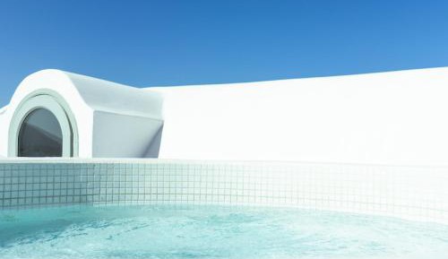 Senior Suite with Outdoor Jacuzzi