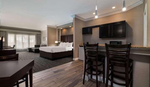 King Room - Non-Smoking
