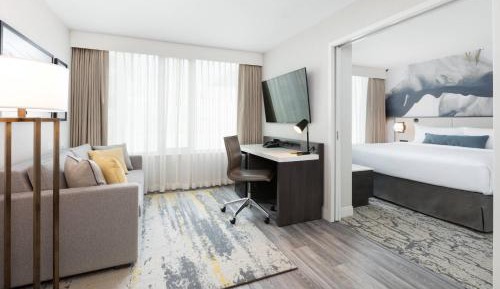 Suite, 1 King, Sofa bed