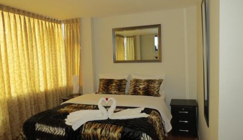 Deluxe Double Room (2 Adults + 1 Child)