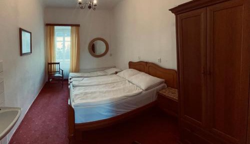 Triple Room with Shared Bathroom