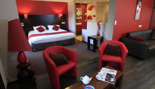 Suite (2 Adults)