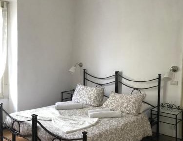 Double Room with Shared Bathroom