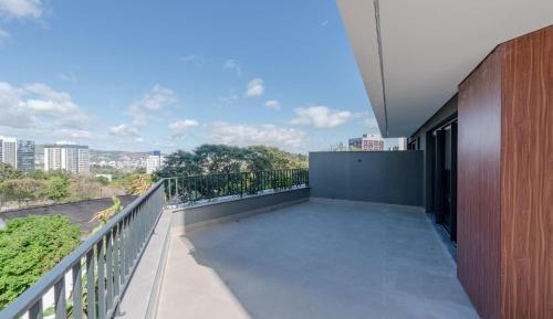Studio with Balcony